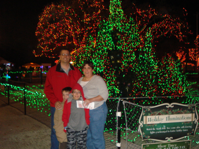 2008/Dec 08/Schlitterbahn 2008/800x600_DSC02674.JPG